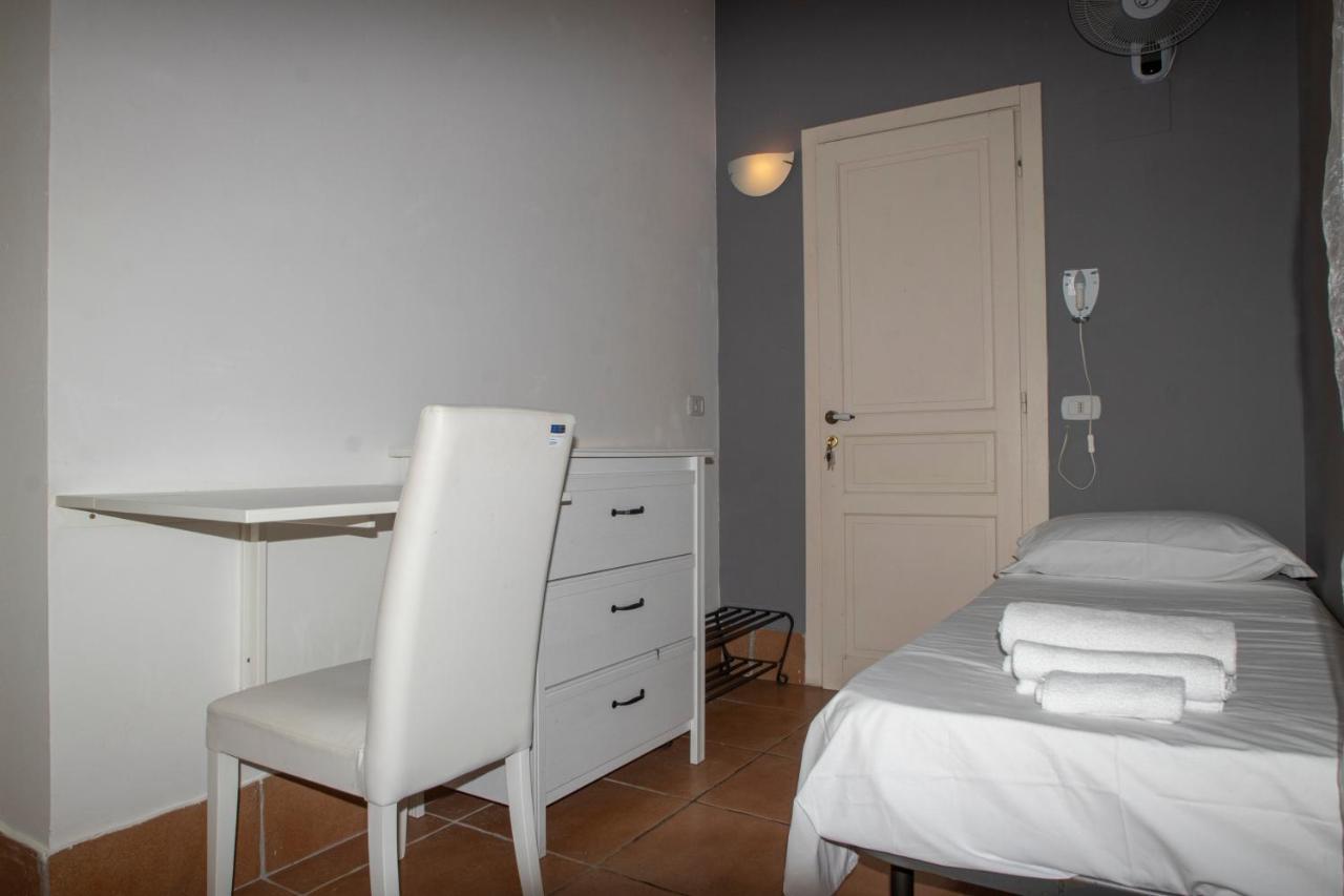 Casa Marchese Bed and Breakfast Catania Esterno foto